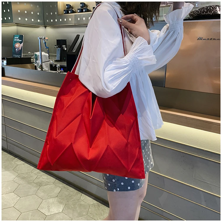 В наличии Высококачественная плиссированная Сумочка Miyake хит продаж | Багаж и