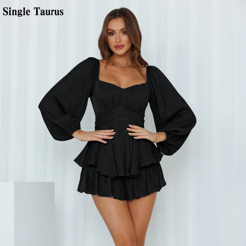 

Женский комбинезон с длинными рукавами-фонариками и оборками