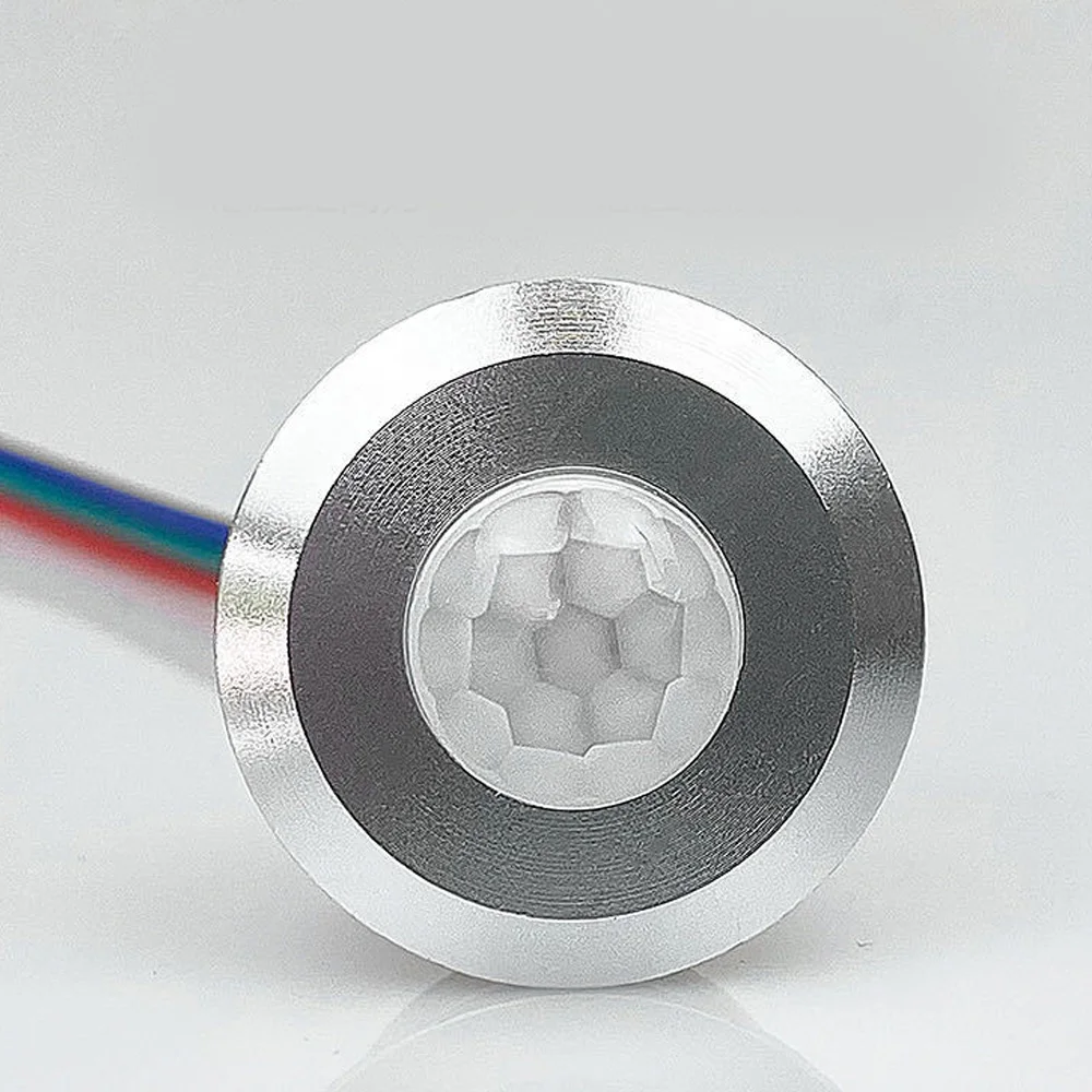 Светодиодная светильник та с датчиком движения для лестниц гибкая LED лента