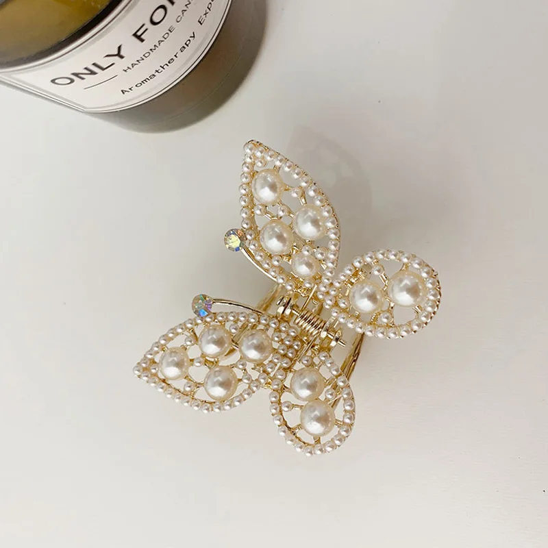

2021 Summer Small Pearl Butterfly Hair Claws Hairpin Cute Alloy Grabs Acrylic Hair Clip For Women Sweet Accessories