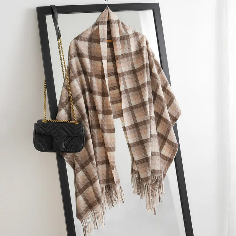 New Double-sided Classic Chequered Cashmere-like Scarf for Women in 2019 Warming and Thickening Shawl Winter Korean Edition |