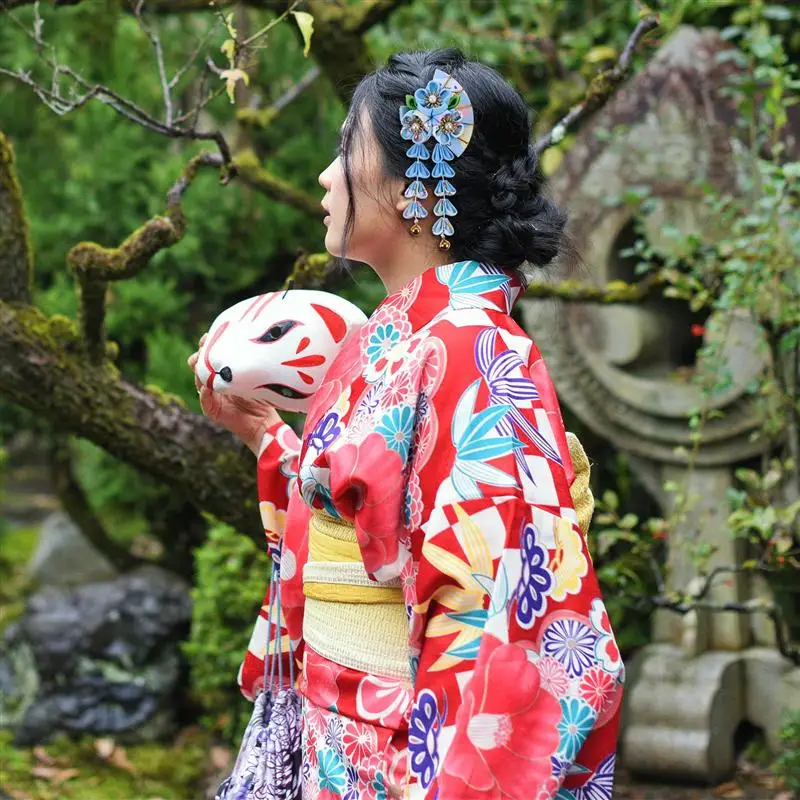 Японские шпильки для волос с бахромой в классическом стиле - традиционные палочки для украшения волос женщин и девочек.