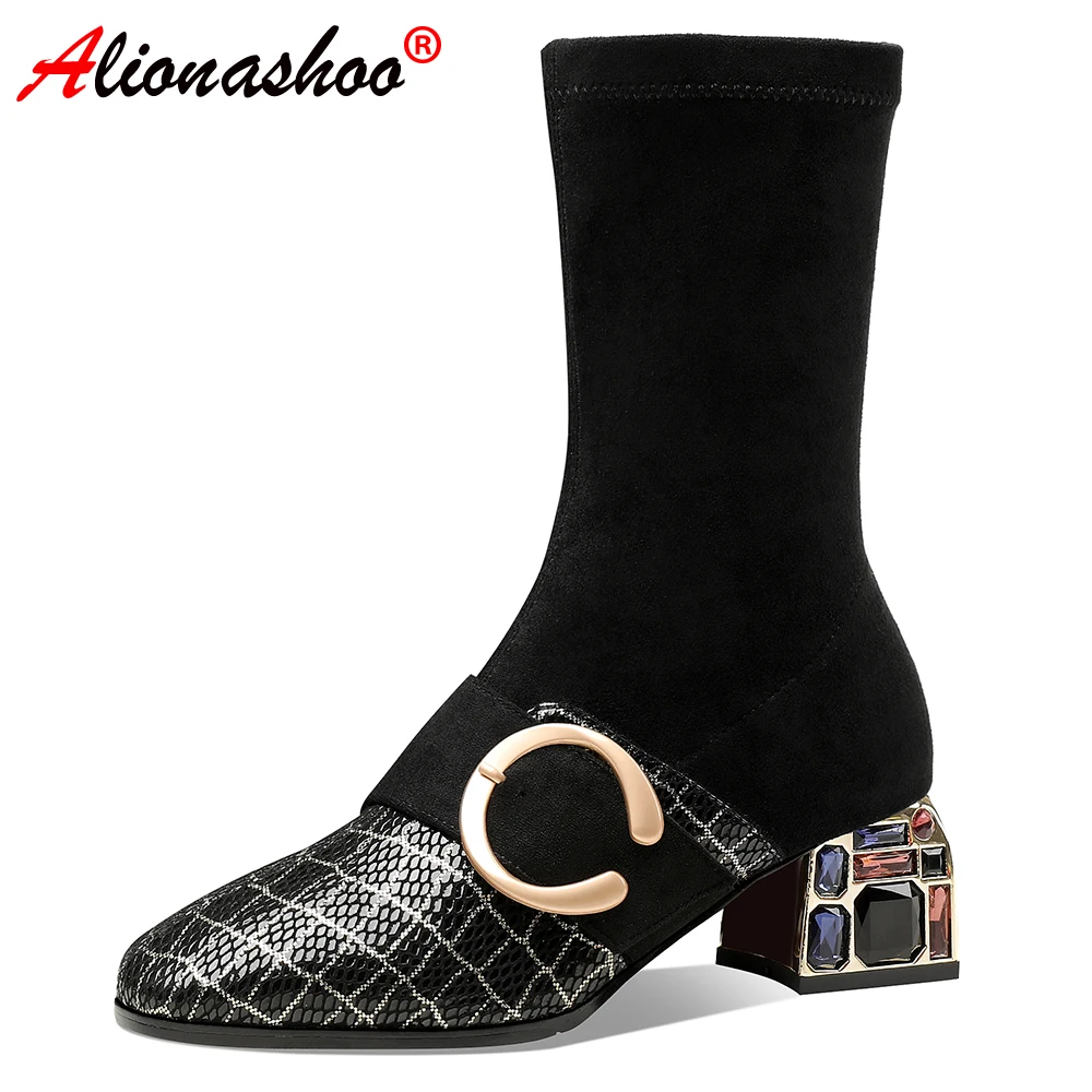 

Aliona Shoo 2020 Spring Autumn Fashion Woman ankle Boots Black Genuine Leather botas mujer Crystal Low Heels Soft Sock Boots 42