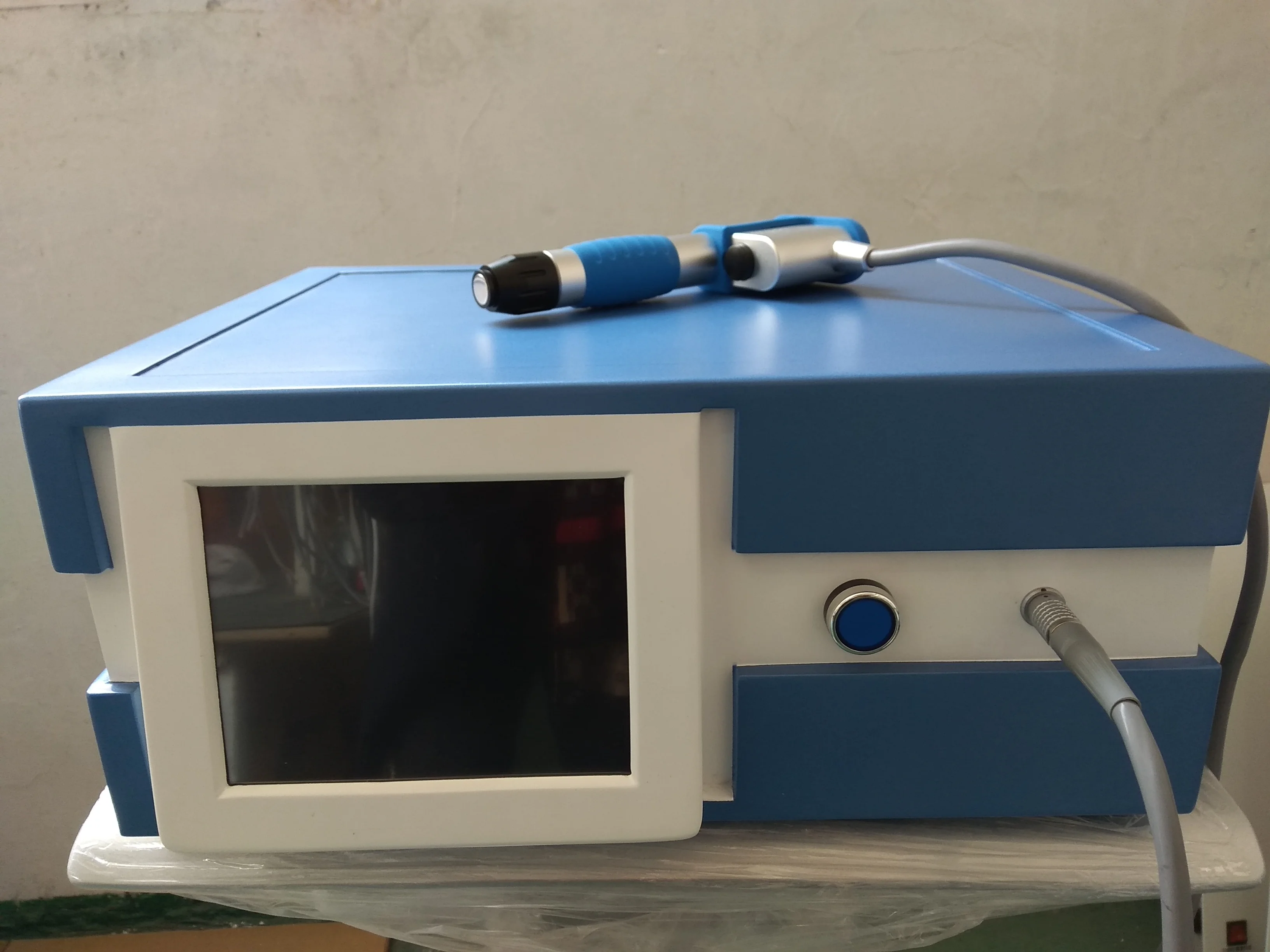 Портативная терапевтическая машина ударной волны/высокой