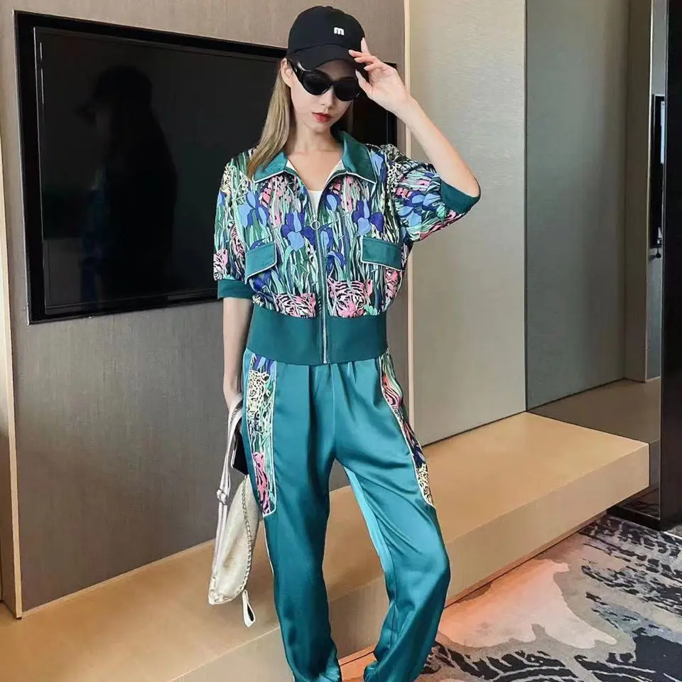 

Casual Suit Women 's 2021 Summer Youth Short Sleeve Polo Collar Top + Casual Trousers Two - Piece Suit