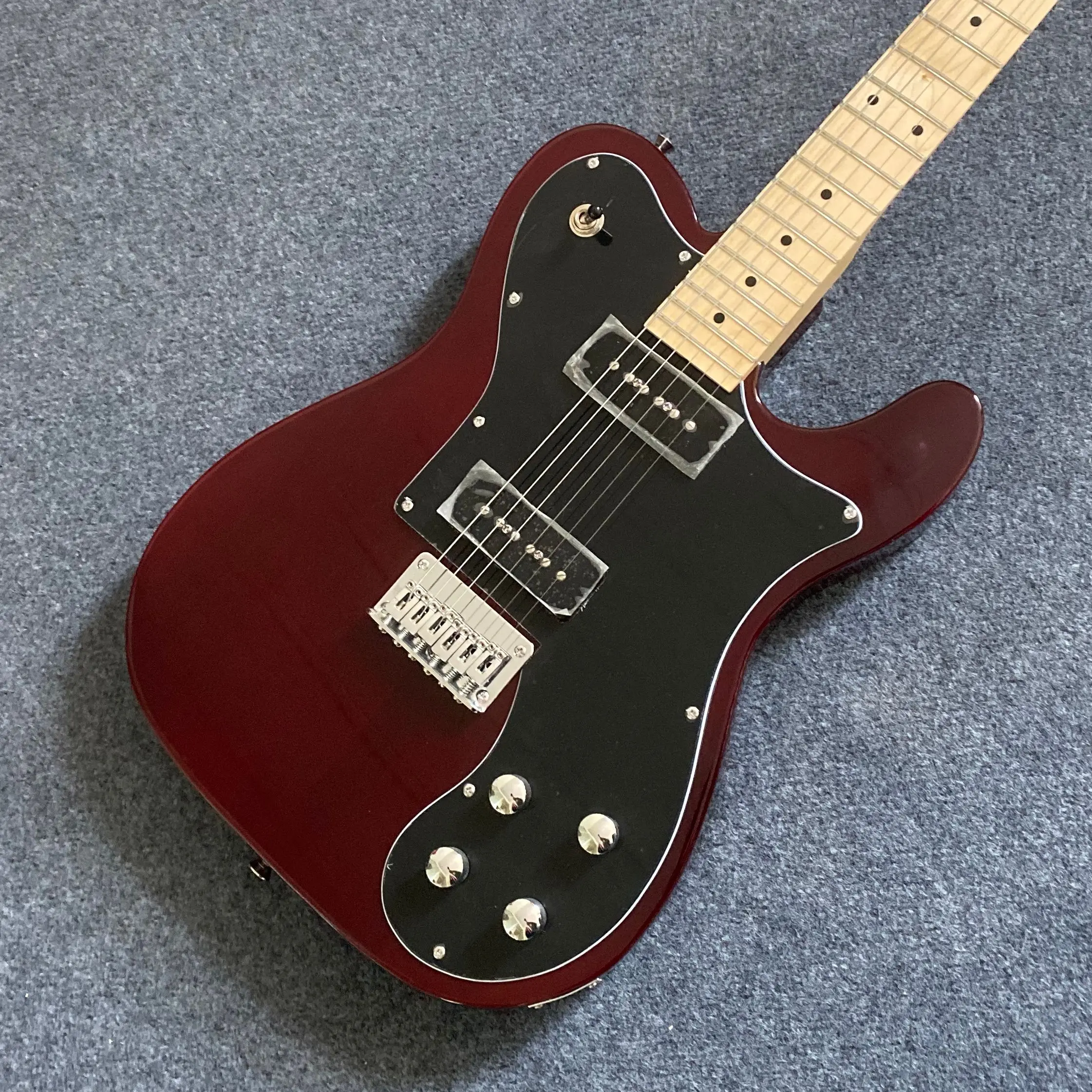 Электрическая гитара Telecaster Elm Body коричневая черная плата серебристая фурнитура