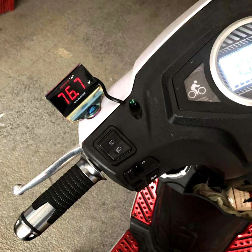 

Motorcycle Digital Water Thermometer Gauge Waterproof Koso Water Temperature Meter & Voltmeter RPM LED Display for Yamaha Nmax
