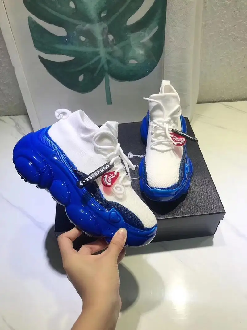 Брендовая обувь женская кожаная высокого качества с воздушной подушкой