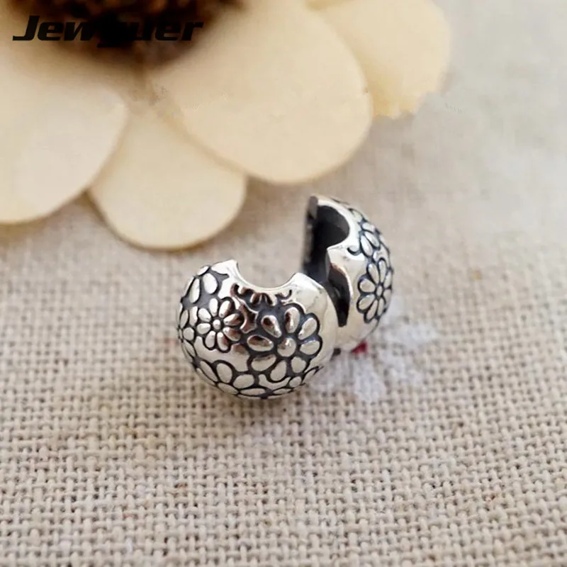 

Silver Daisy charms 925 Sterling Silver Daisy beads fine jewelry Fit bead Charm Bracelet DIY for women gift to lover KT044