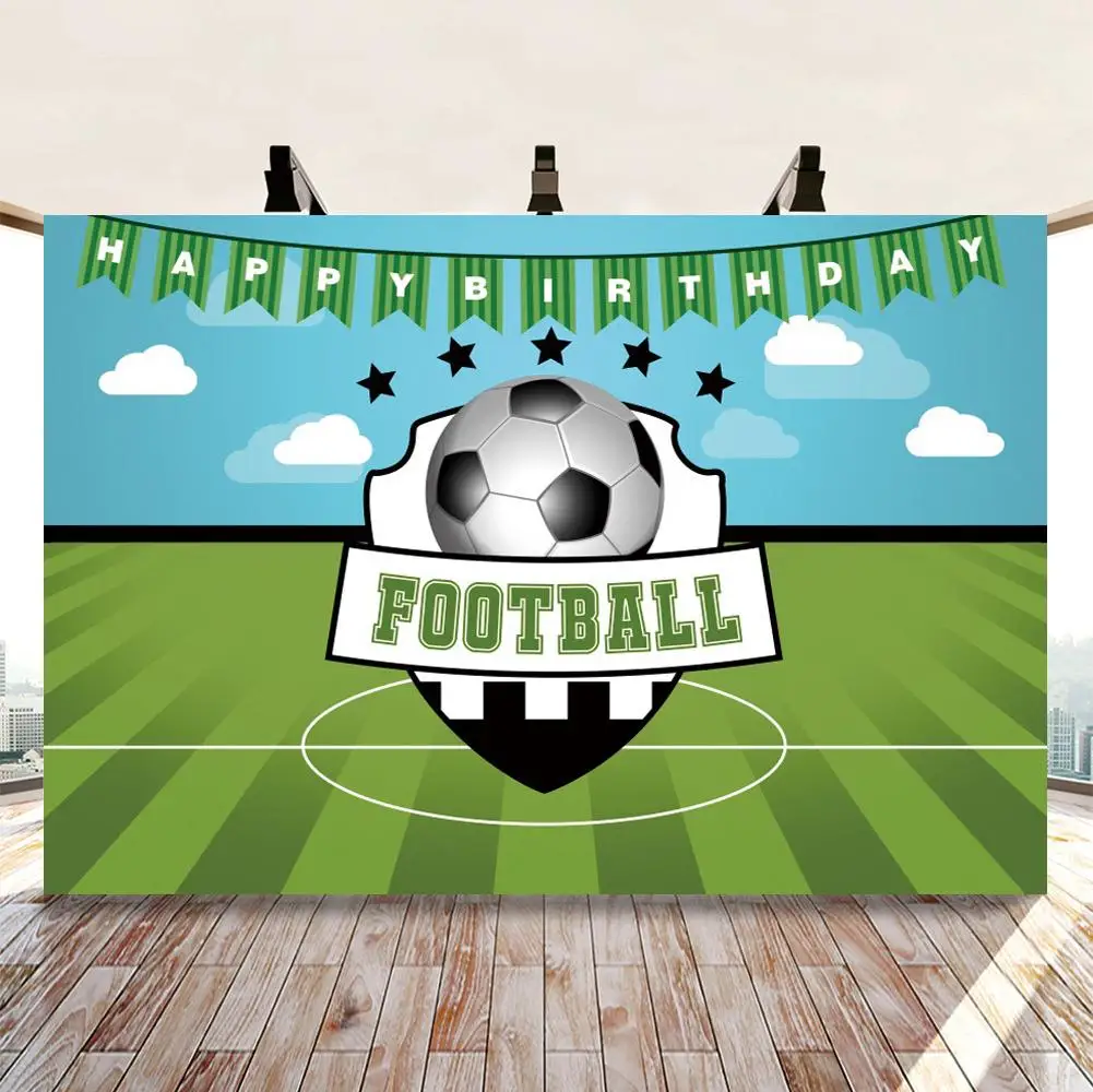 Фоны для фотосъемки мальчиков с изображением футбольного поля голубого неба