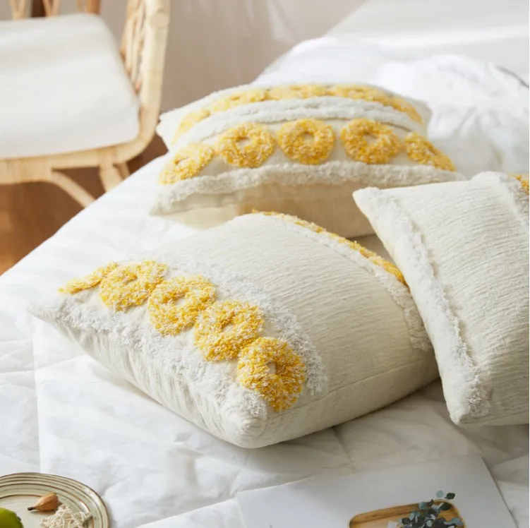 Наволочка с вышивкой желтого круга 30x50 см Геометрическая синельная квадратная