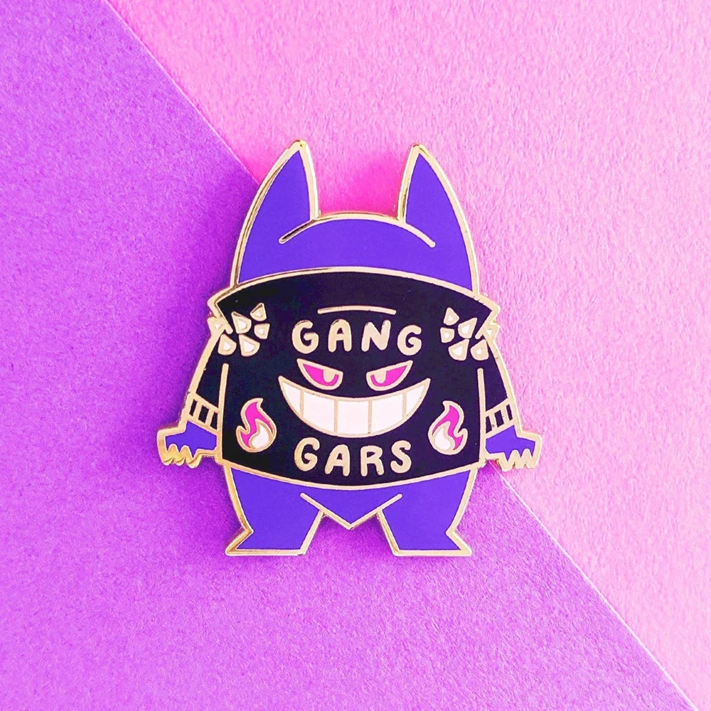 Смешная банда Гардов эмальное крепление модно-фиолетовая Генгар медаль брошь штырьки для рюкзака декор украшения ювелирные изделия Покемоны аниме игровые фанаты подарок на.