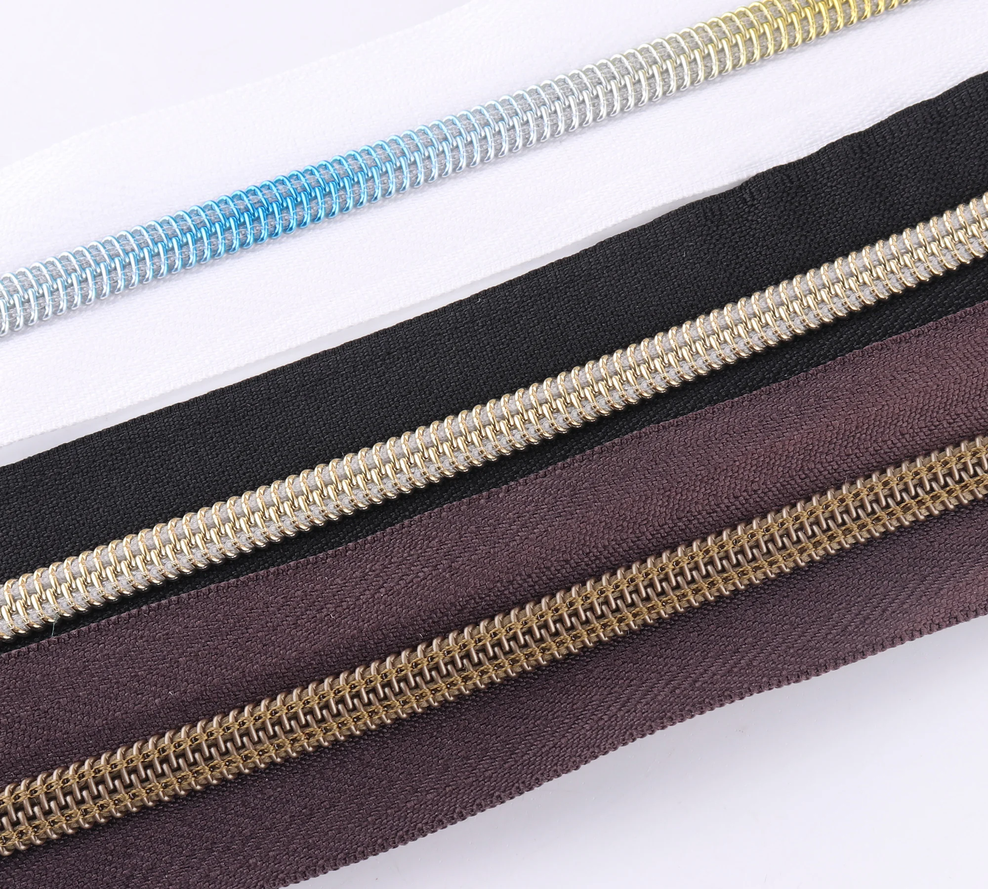 № 5 Радужная нейлоновая лента на молнии для самостоятельной сборки