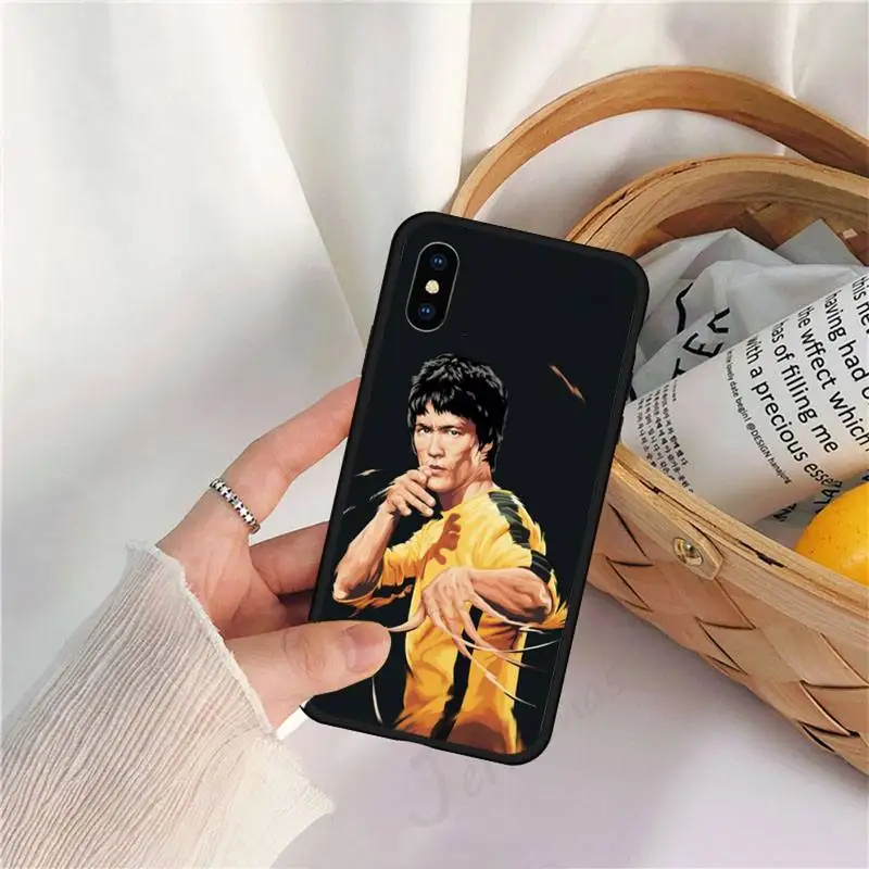 

Bruce Lee Chinese kung fu Phone Case for iPhone 11 12 pro XS MAX 8 7 6 6S Plus X 5S SE 2020 XR luxury brand shell