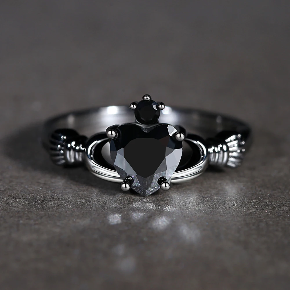 Женское кольцо с черным кристаллом обручальное подвеской в виде сердца|Кольца| |