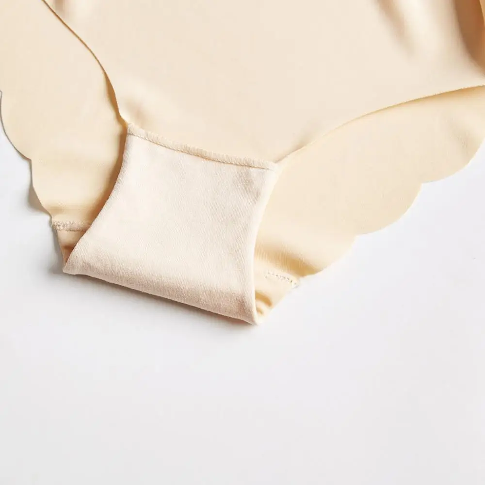 Бесшовные женские трусики со средней талией из вискозы 3 шт. однотонные чистого