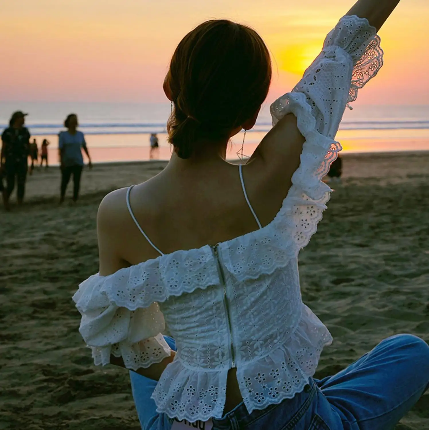 Корейская универсальная Сексуальная рубашка с открытыми плечами летняя новая