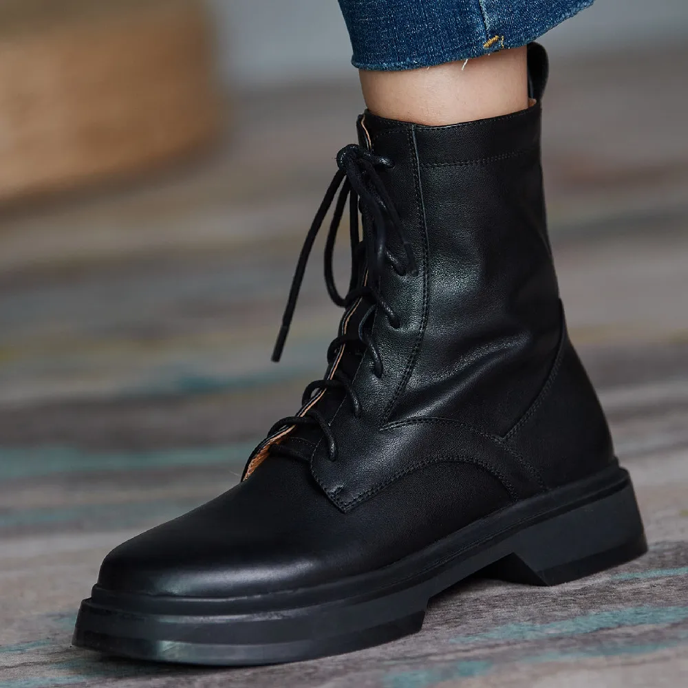 

Женские ботильоны из натуральной кожи на шнуровке с круглым носком, повседневные Зимние теплые плюшевые короткие ботинки мартинсы, обувь в ...