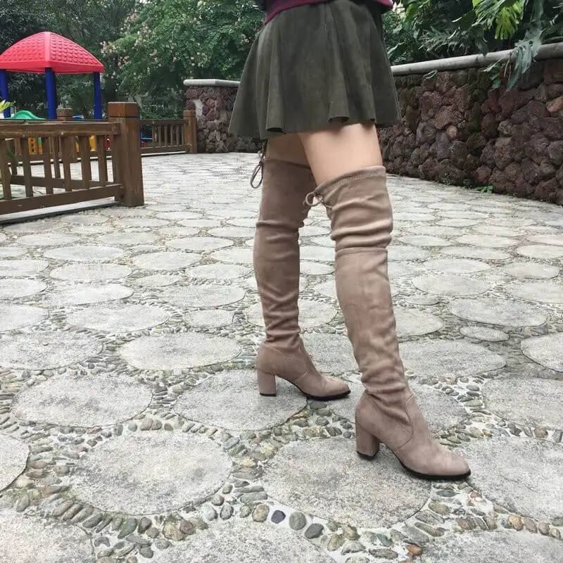 light khaki Женские ботфорты выше колена; высокие эластичные сапоги на высоком каблуке; женские зимние сапоги; цвет винный, бежевый, черный, серый; обувь - Цвет: light khaki