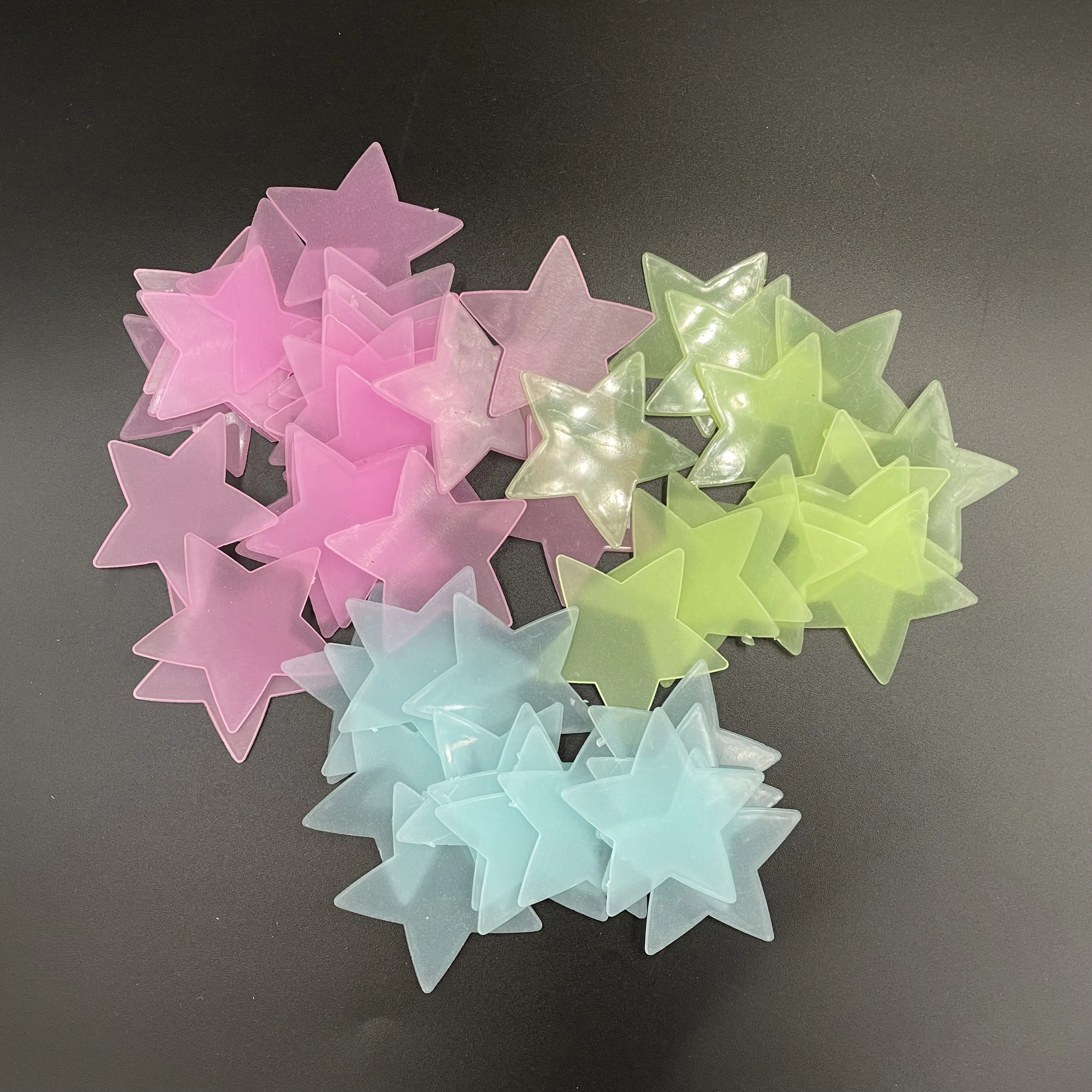 

4CM 3D Stars Glow In Dark Wall Stickers Luminous Fluorescent Wall Stickers Kids Baby Room Bedroom Ceiling Home Christmas Decor