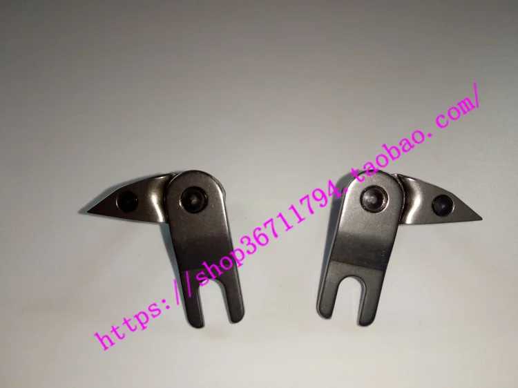 2PCS For Brother spare parts Sweater knitting machine accessories KH868 KH860 A74 A75  head triangle