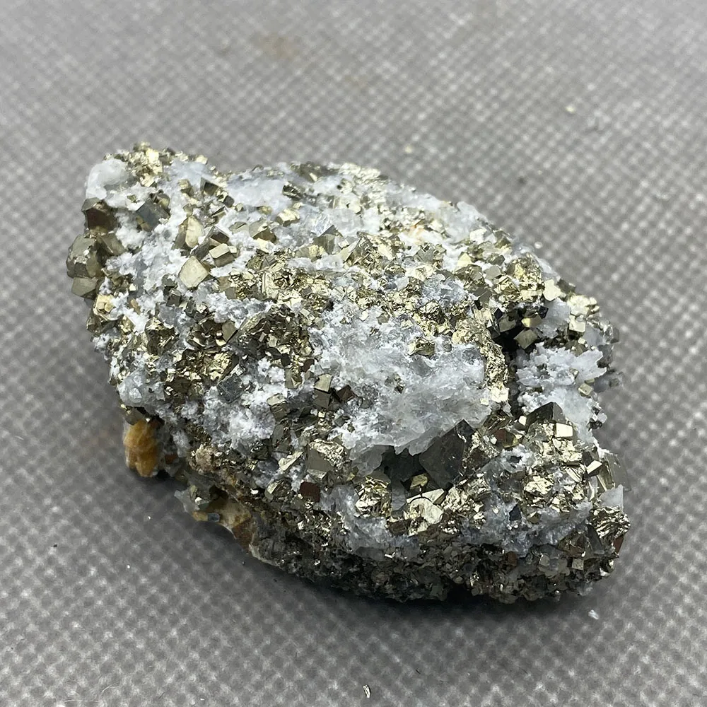 

73 g The natural symbiosis of pyrite and crystal is very beautiful