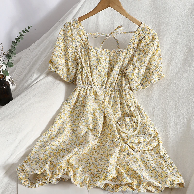 

YIZZHOY Summer New Women Sweet Floral Square Collar Backless Bandage Chiffon Short Dress Ladies Puff Sleeve Dress Waist Bag