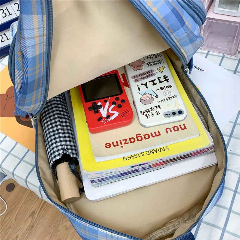 

Striped Women's Backpack for Girls High Quality Nylon School Bag Female Anti Theft Bookbag Cute Girl Large Capacity Rucksack Hot