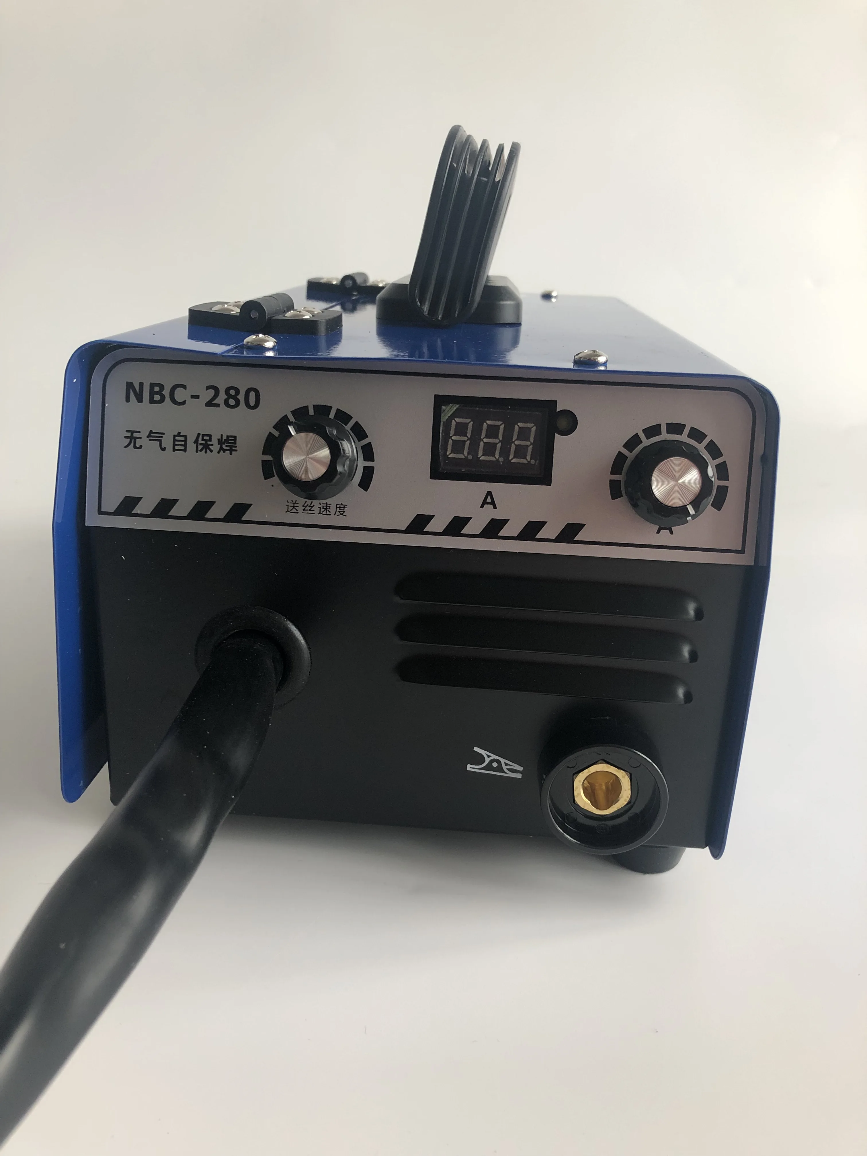 

NBC-280 small carbon dioxide gas-free welding machine semi-automatic welding