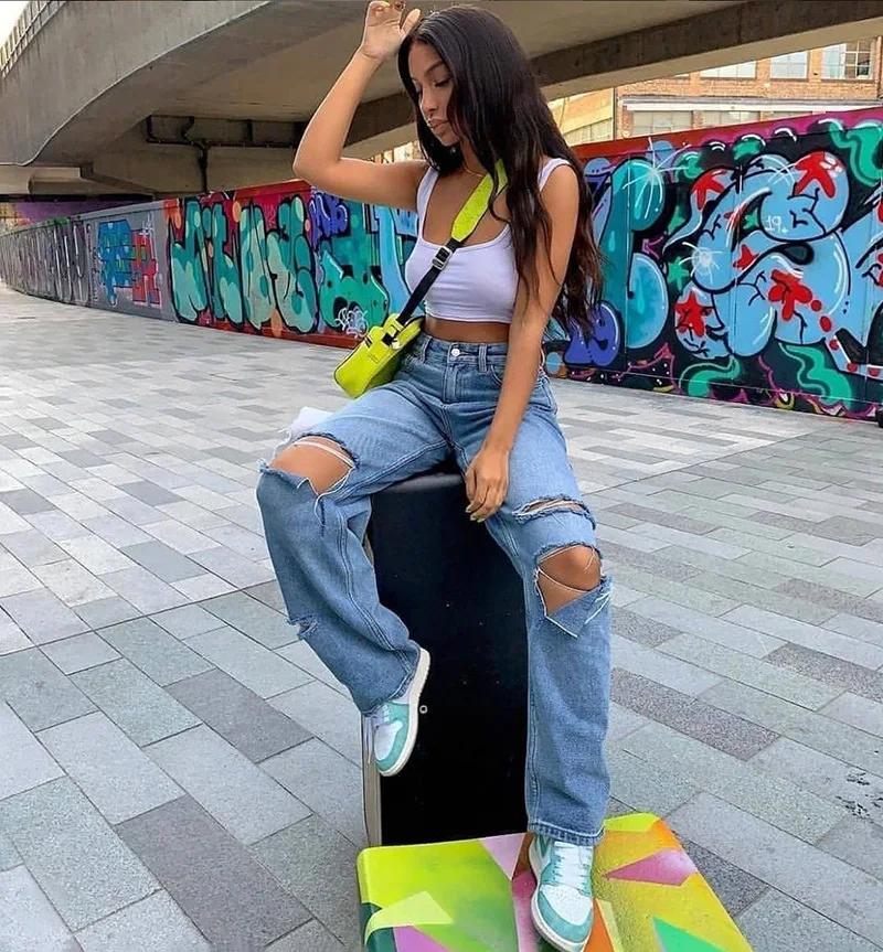 

2021 Spring Summer Fashion High Street Casual Jeans Women Hole High Wasit Loose Straight Female Jeans Soft Women's Pant