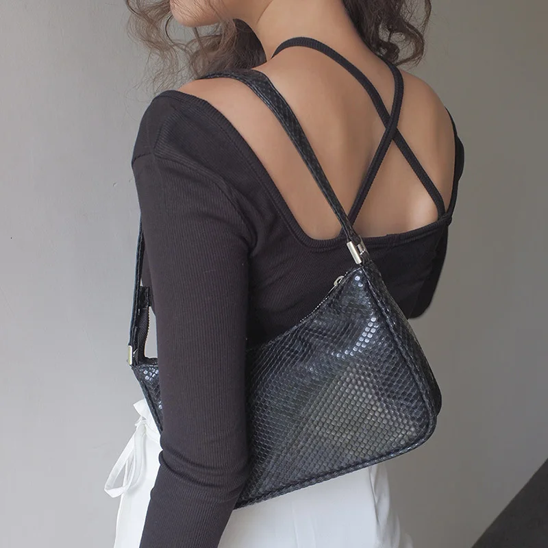 Сумка под руку нишевого дизайна новинка 2019 волнистая Pu ретро сумка со змеиным