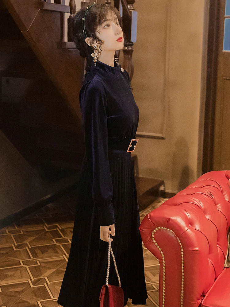 

Autumn Winter Dress Stand-up Collar Long Sleeve High Waist Velvet Dresses Women Robes Elegant Casual Pleated Long Dress T1620