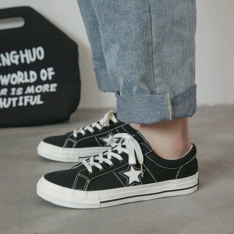 

New Women Shoes Men's Black Shoes Comfortable Couple Canvas Shoes Platform Sneakers Men's Comfortable Driving Casual Shoes