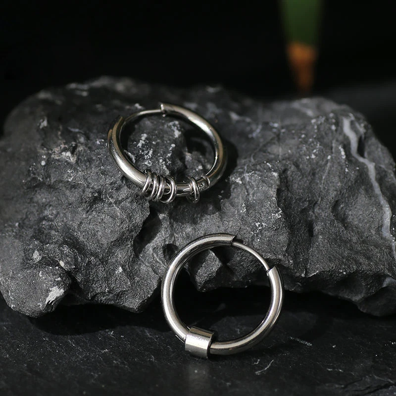 

НОВЫЕ геометрические круглые серьги из титановой стали в стиле хип-хоп дикие простые серьги Размер кольцо Пряжка Ins стильные ювелирные изде...