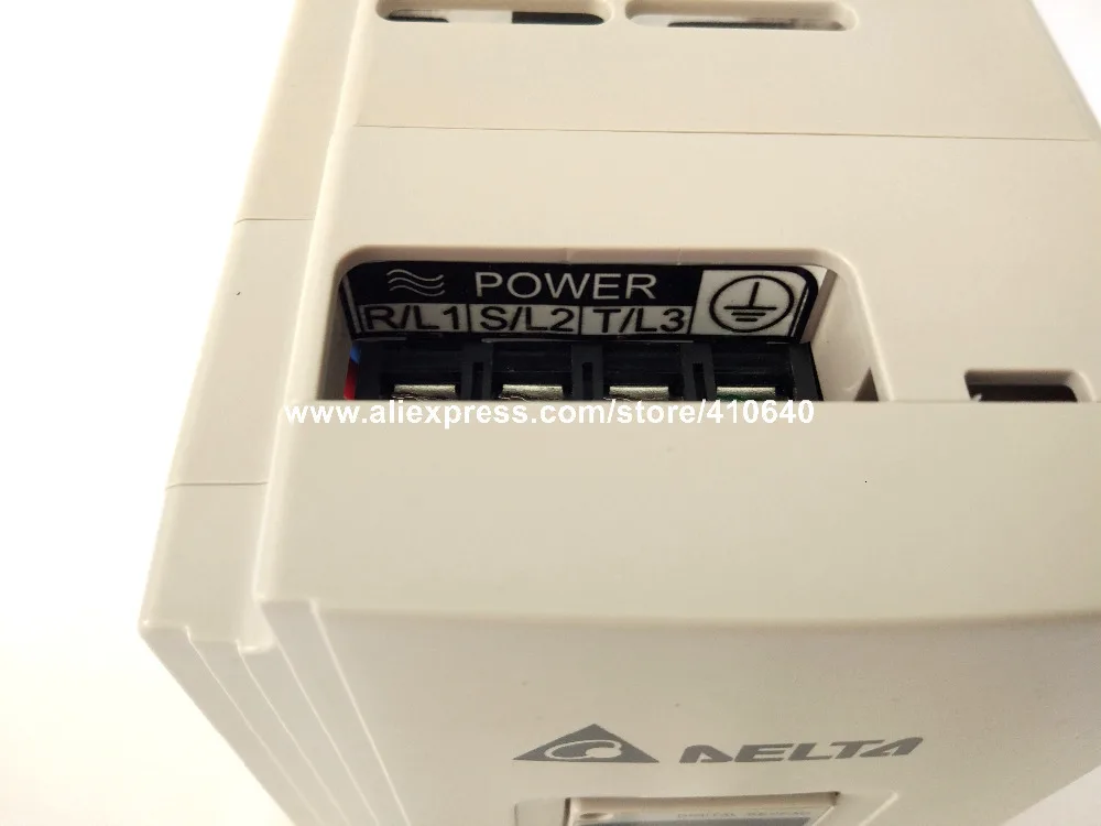 Дельта Инвертор 7.5KW VFD075M43A 3 фазы 380 В до 460 В Номинальная 18 A Новинка 7500 Вт VFD серия инвертор Переменная скорость привод двигателя переменного тока