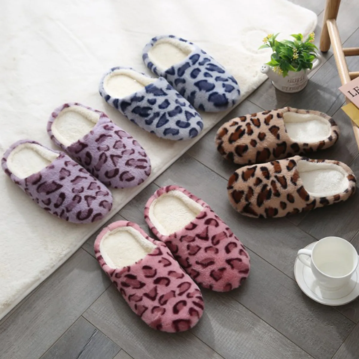 

Women Leopard Cotton Slippers Household Imitation Rabbit Hair Soft Sole Shoes