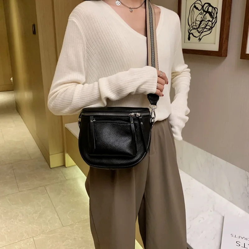 

Fashion Small Messenger Bags For Women Wide Strap Waist Bags Fanny Pack Crossbody Bag Ladies Belt Chest PU Leather Shoulder Bags