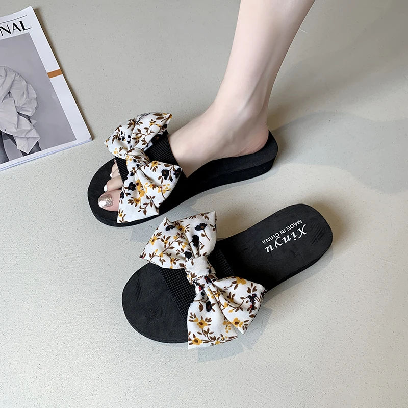 

Shoes Slippers Flat Slides Slipers Women Platform Fashion Butterfly-Knot Low Summer 2021 Luxury Soft PU Butterfly-knot Floral
