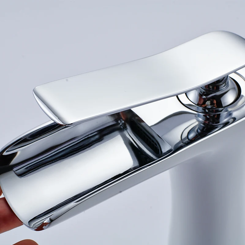 Водопад высокий смеситель для раковины в ванной комнате латунный материал