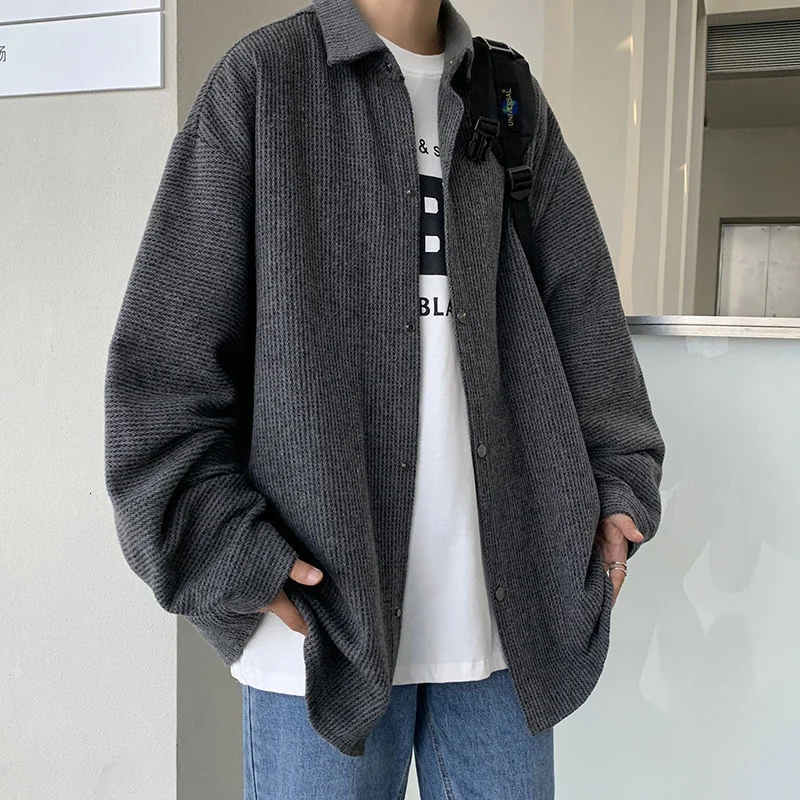 

Neploha 2021 Autumn New Design Corduroy Solid Shirt For Men Lapel Casual Loose Long Sleeve Male Sweatshirt Unisex Vantage Jacket