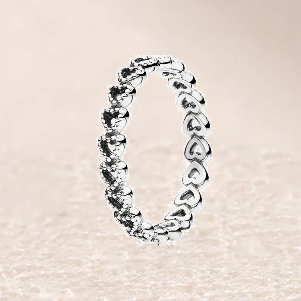 

190980 LINKED LOVE RING