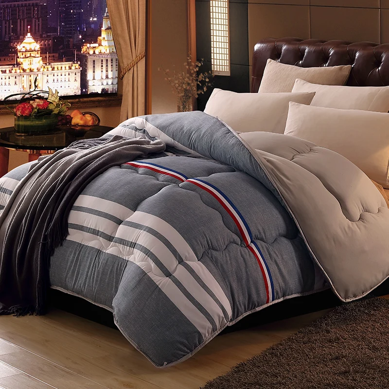 

Простой стиль одеяло очень теплое мытое шелковое стеганое одеяло гладкое и мягкое одеяло Королевский размер 4 сезона одеяло