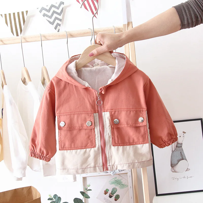 Детская одежда пальто 2020 новая весенняя модная ветровка с вышивкой и капюшоном