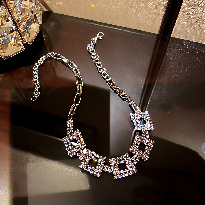 

Fashion diamond geometric square Necklace hip-hop temperament exaggeration neckchain