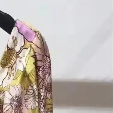 

Женская блузка с цветочным принтом, свободная Осенняя блузка с квадратным вырезом, 100% полиэстер, 2021