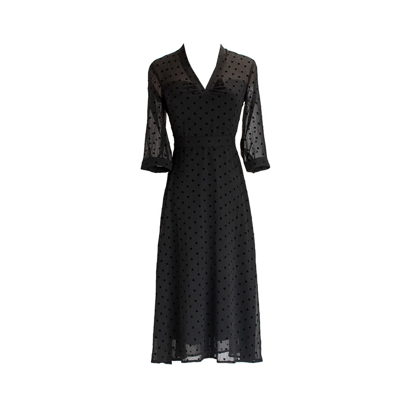 

Lady Isange French Style Retro Design Niche Temperament Slim Fit Dress Show Thin Black V-neck Dress for Women Summer