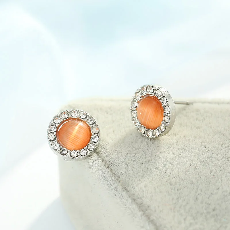 Женские круглые серьги-гвоздики с крыльями бабочки | Украшения и аксессуары