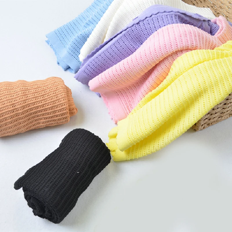 Женская трикотажная футболка с коротким рукавом V-образным вырезом | одежда