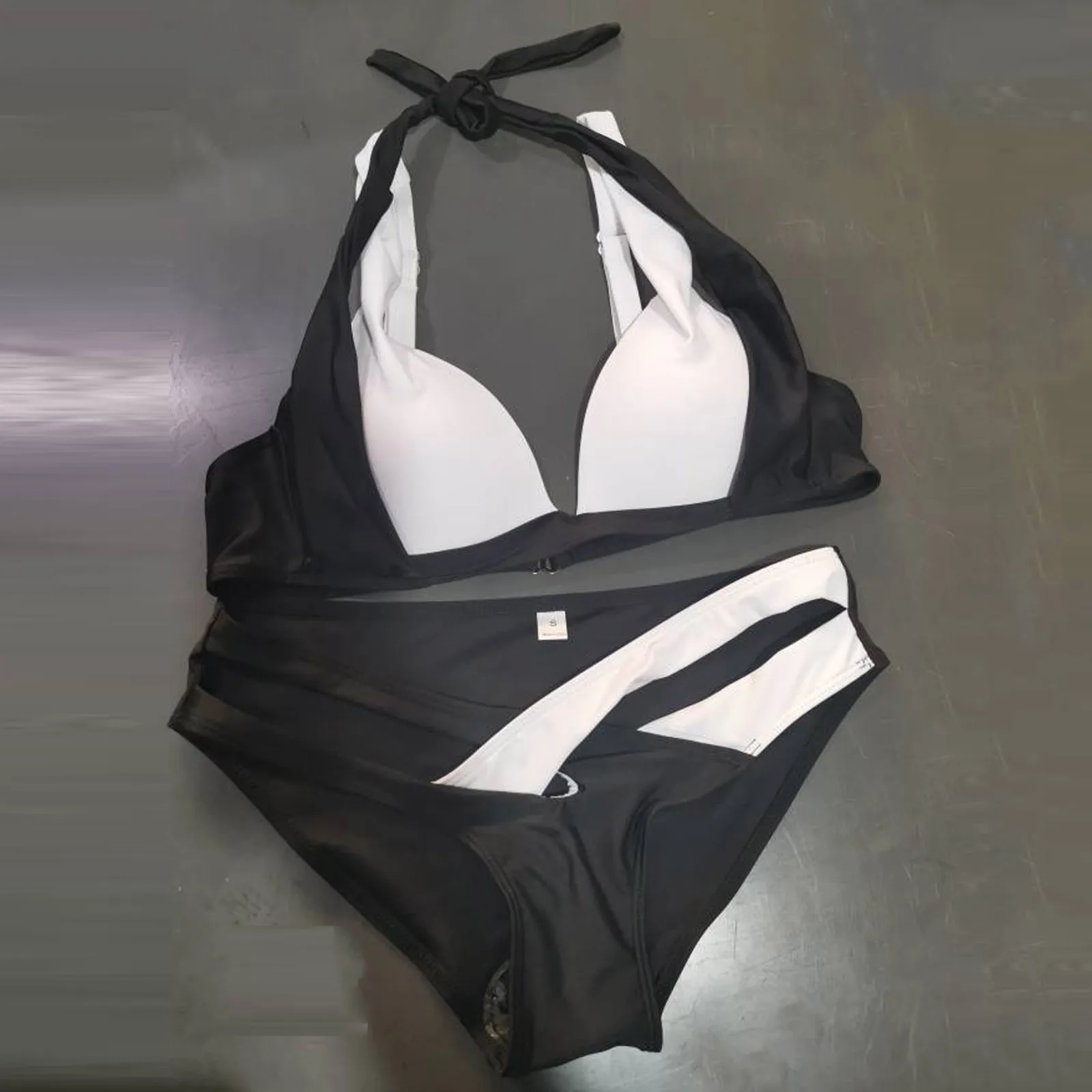 

Sexy Bikini Swimwear Ropa De Bao Para Mujer Lady Sexy Containing Chest Pad Solid Bikini Set Two Piece Swimsuit