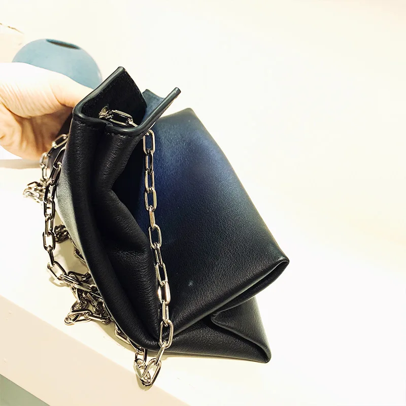 Мини-2020 Женская нишевая кожаная модная сумочка для подмышек элегантная простая